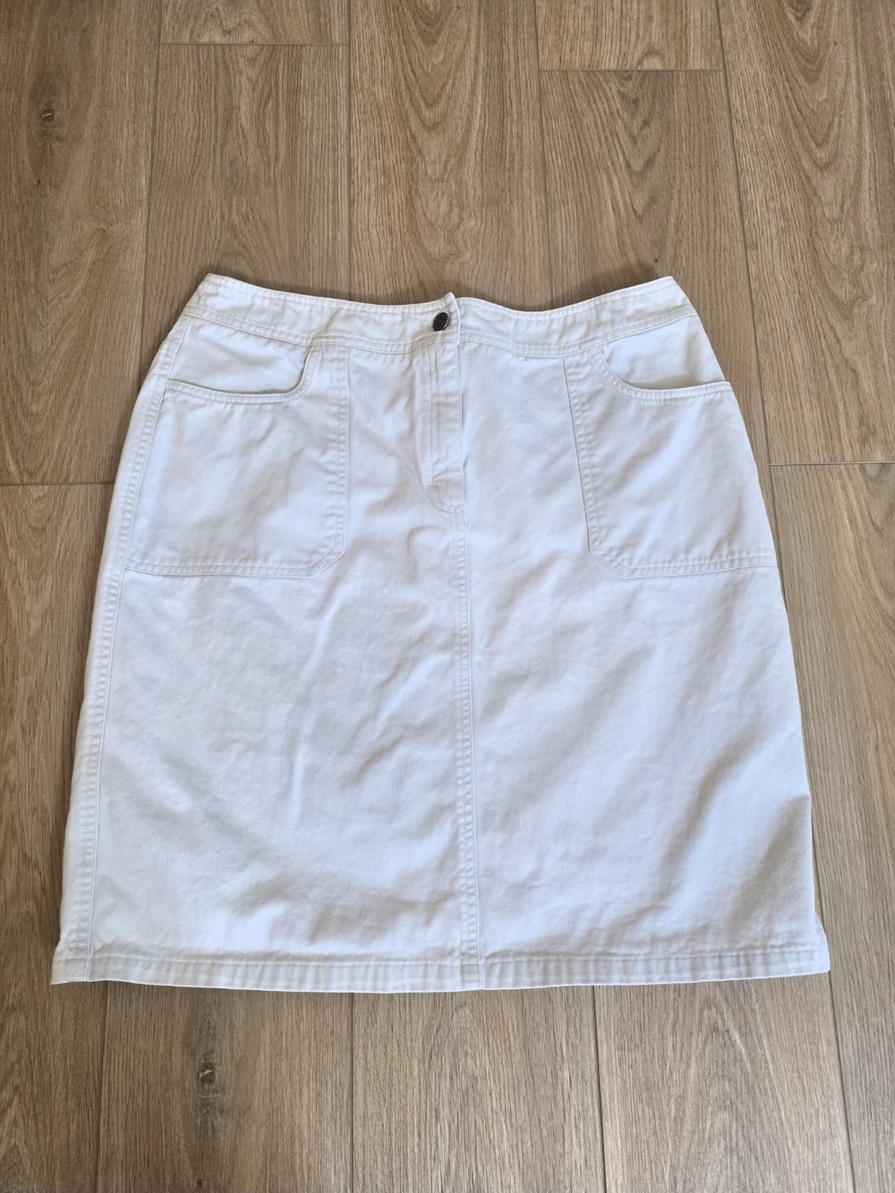 Eddie Bauer Creme/Light Beige Cotton Pencil Skirt